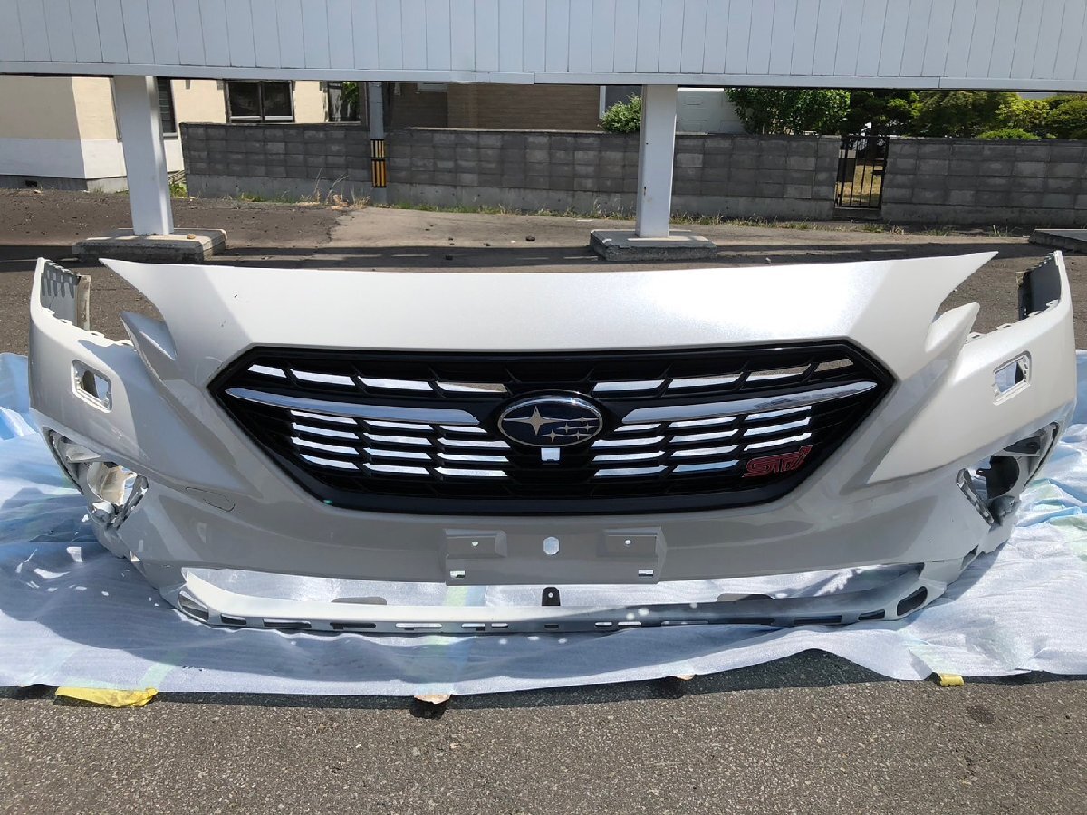 ★SUBARU LEVORG スバル レヴォーグ STIスポーツ VN5 VNH フロントバンパー 57704VC100 セラミックホワイト グリル付き 純正パーツ 札幌発拍卖