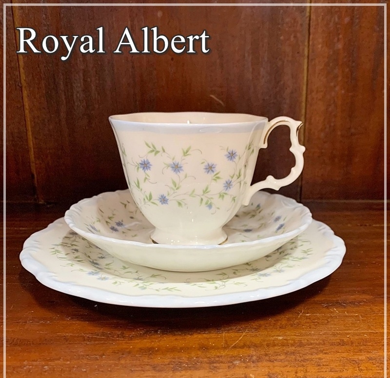 【福岡】ロイヤルアルバート Royal Albert キャロライン カップ&ソーサー&プレート トリオセット CAROLINE ボーンチャイナ【RU0709-5】拍卖