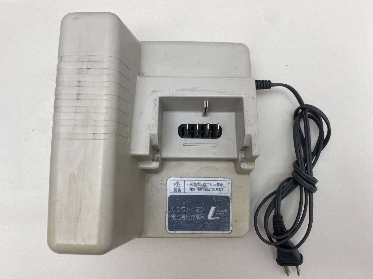 パナソニック 電動アシスト自転車バッテリー充電器 品番 NKJ033 動作品拍卖