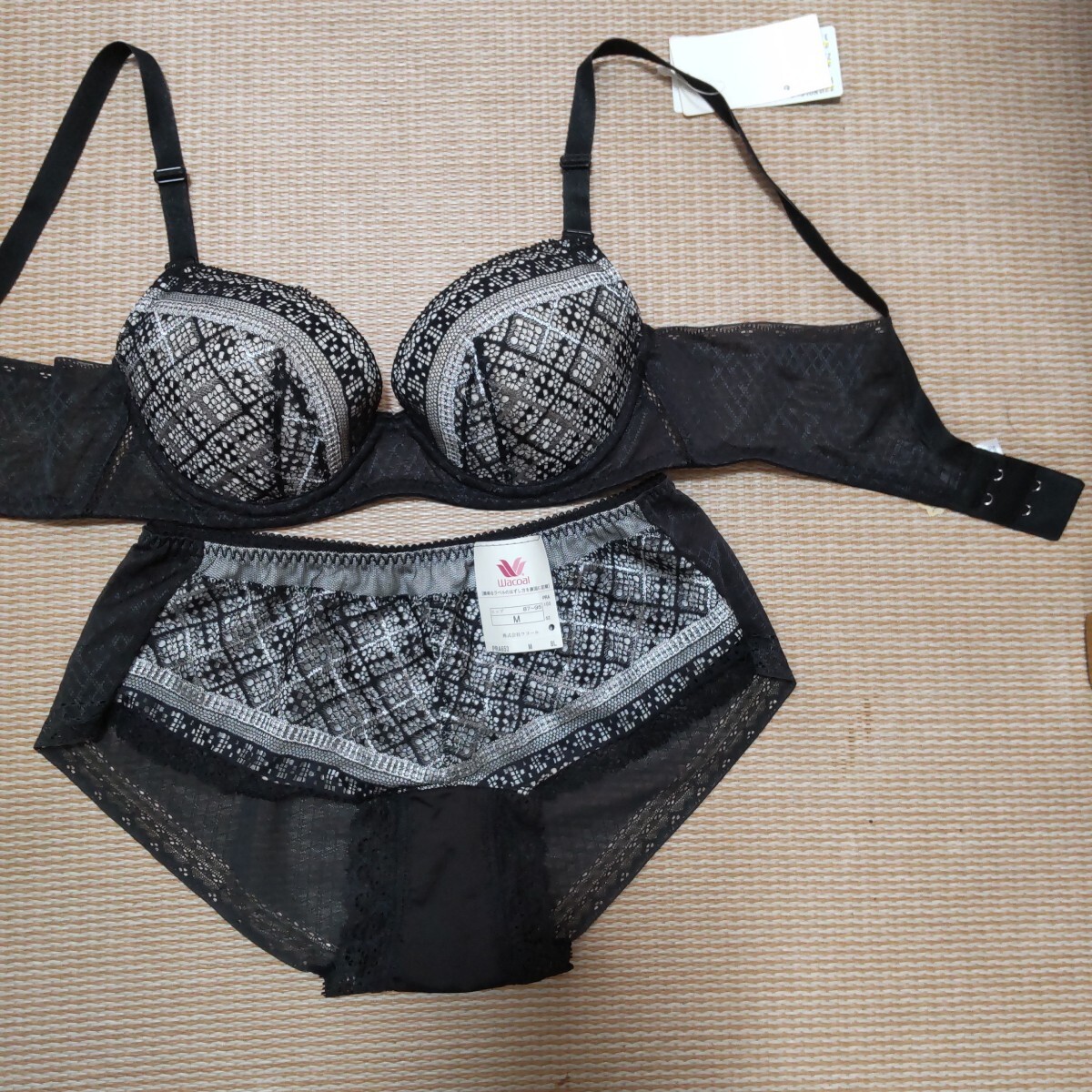 ワコール ナツブラ+ショーツ NATSU BRA 黒系 C65+M 新品未使用拍卖