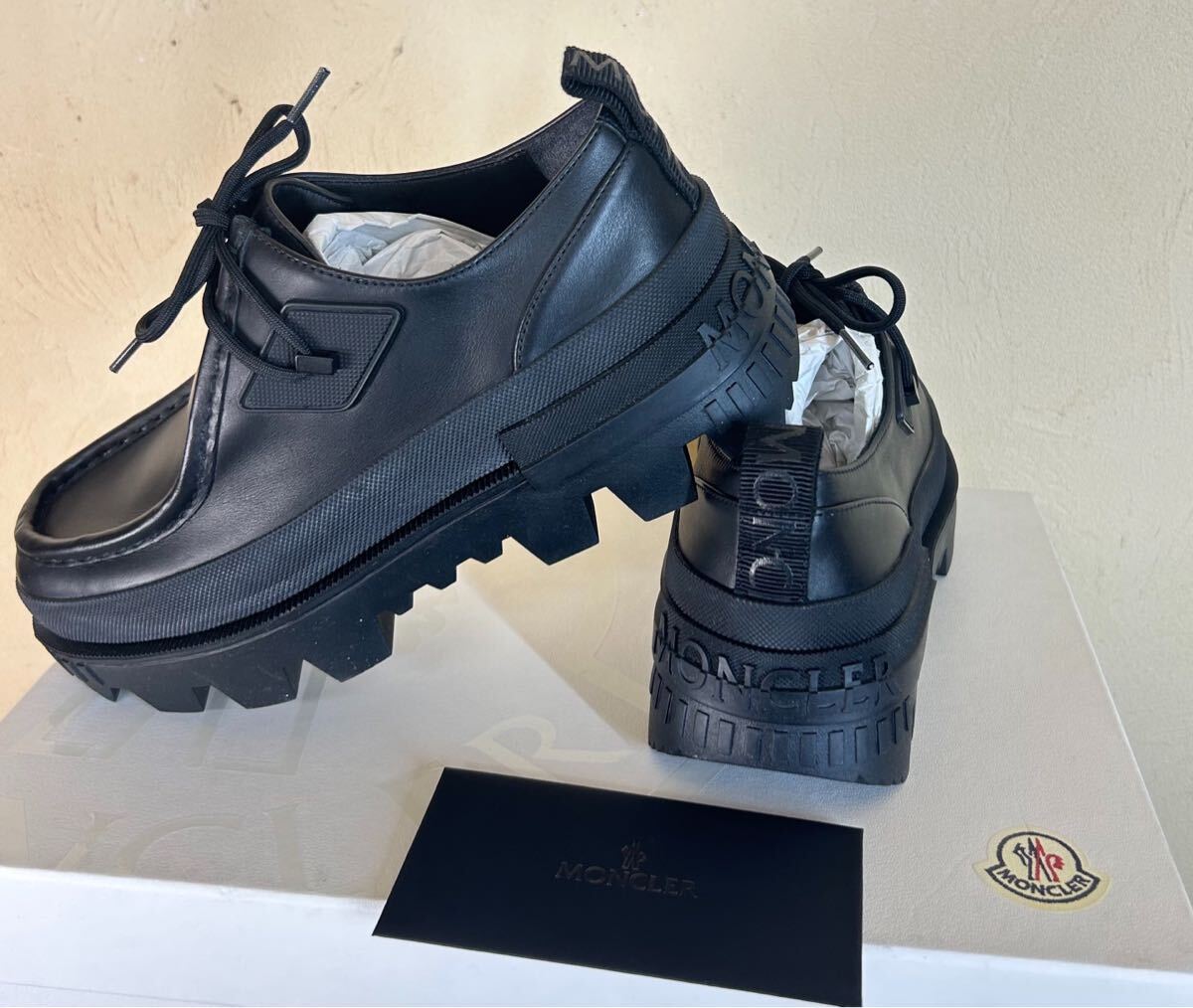 【本物】【美品】MONCLER モンクレール靴ラバーラバーローファースニーカー黒37拍卖