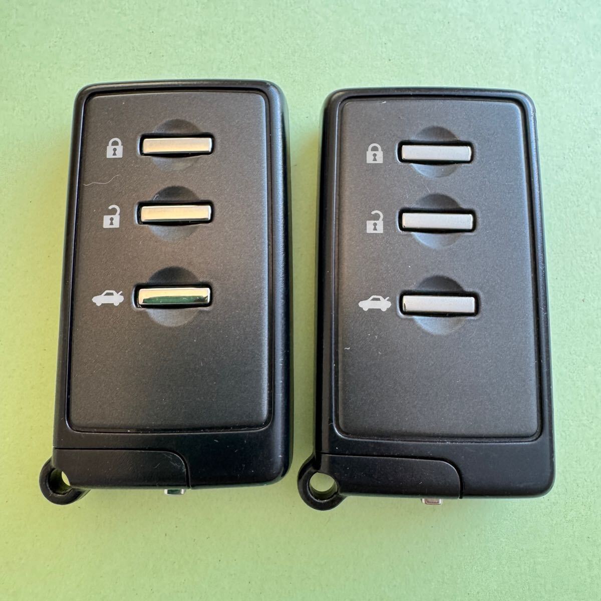 スバル純正スマートキー 3ボタン 刻印001YUA 1127 14AGT レガシィB4 ツーリングワゴン フォレスター等 キーレスA18拍卖