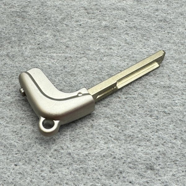 《別途キーカット可》 レクサス・ スマートキー用エマージェンシーキー LS GS IS RX CT などに スペアや予備初期化のお供に♪ LTKC6拍卖