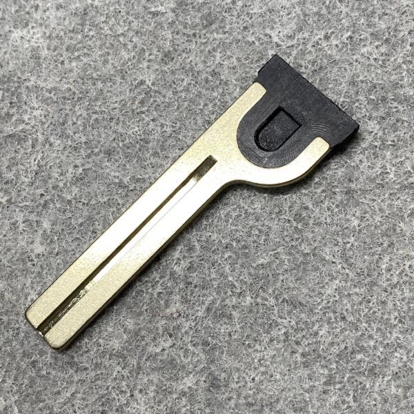 《別途キーカット可》トヨタ&レクサス カードキー用エマージェンシーキー(社外品)LTKC1拍卖