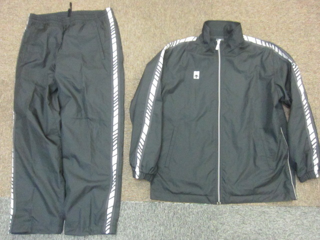 デサント ナイロンジャージ上下セットアップ メンズSM 黒 ウインドブレーカー上下 ナイロンジャンパー&パンツ トラックスーツ上下06219拍卖