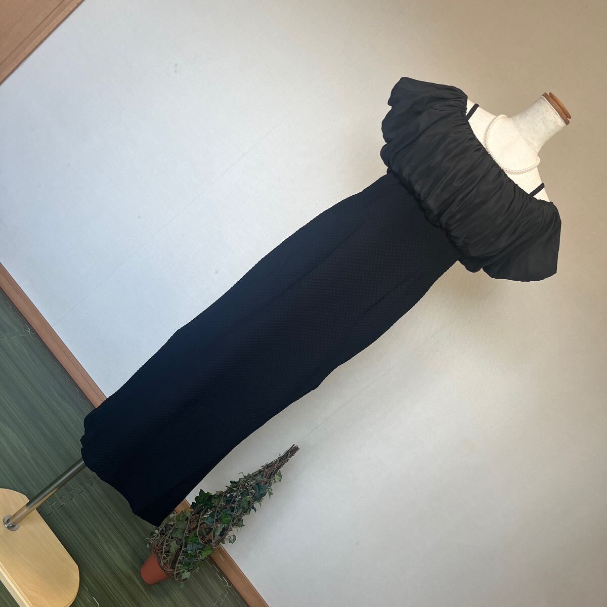 7-7新品 ロングキャミソールワンピースブラック+黒ショートボレロ オケージョンセットアップオープンショルダーオフショル9号 M拍卖