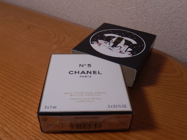 【希少限定品】シュリンク未開封品(^^ゞ 7ml×3「CHANEL N°5:ナンバーファイブ ミニツイスト スプレー」EDP-SP(スプレー) _/ 匿名OK! _/拍卖