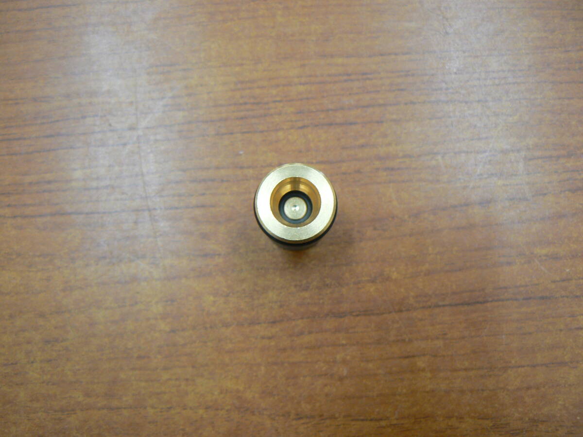 06H103175B チェック バルブ アウディ VOLKSWAGEN 新品拍卖