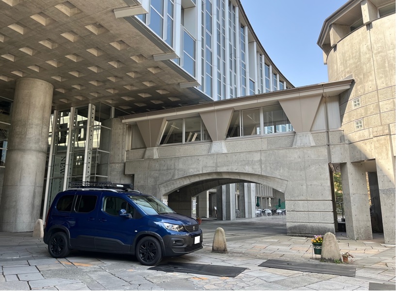 【仙台発の個人出品/コミコミ】プジョー リフター 程よくおしゃれカスタム 車検長い令和9年1月迄!高額オプション多数!早い者勝ち!!拍卖