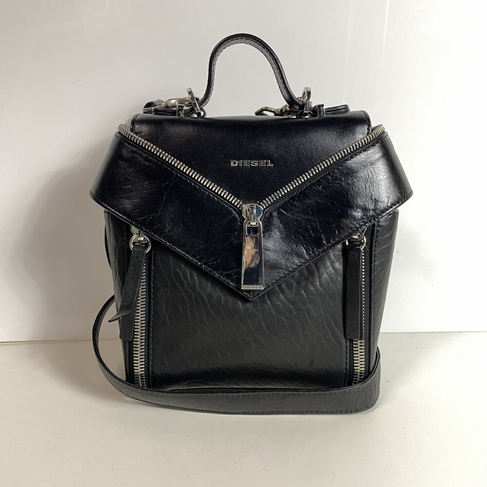 ICH【中古美品】中古美品 DIESEL ディーゼル レザー ミニバッグ ショルダーバッグ LE-KIIMY II ブラック〈180-250630-SM-07-ICH〉拍卖