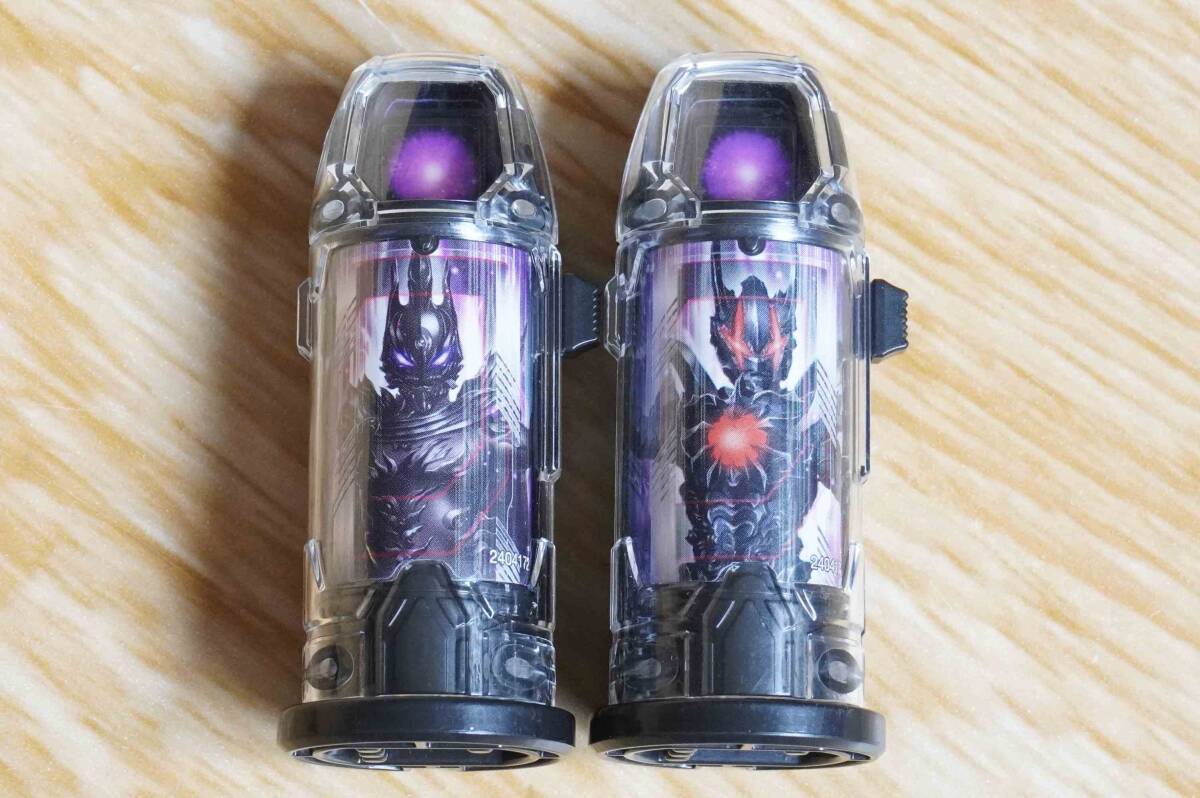 DXウルトラカプセル アトロシアス(エンペラー星人カプセル&ダークルギエルカプセル) / ウルトラマンジード DXジードライザー対応拍卖