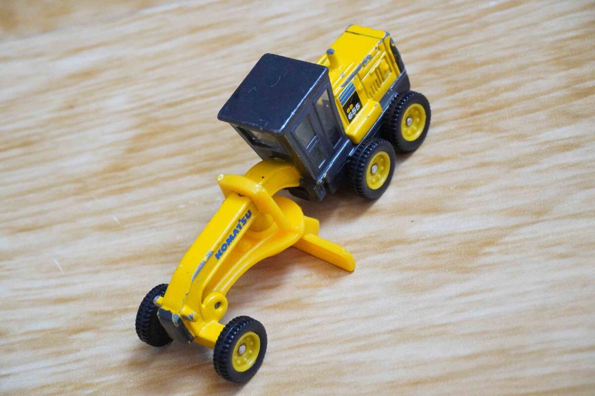 TOMICA(トミカ) コマツ モーターグレーダー GD655 ミニカー拍卖