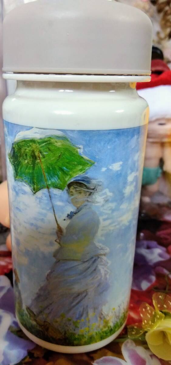 ☆彡可愛い!未開封 【モネ 散歩・日傘をさす女」】 300mlバッグに忍ばせやすいサイズ!携帯にも便利!素敵なモネのタンブラー拍卖