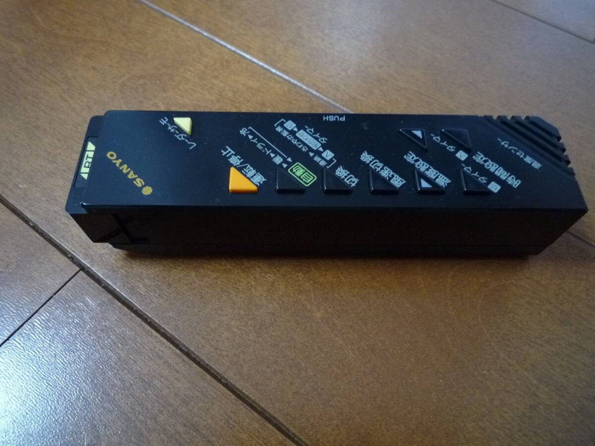 ★★ SANYOサンヨー 初期型インバーターエアコン リモコン2個 USED ★★拍卖