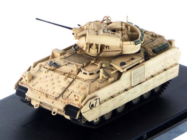 ■即決 ドラゴンアーマー 1/72【M2A2 ODS ブラッドレイ 第1装甲師団 バグダッド 2003年拍卖