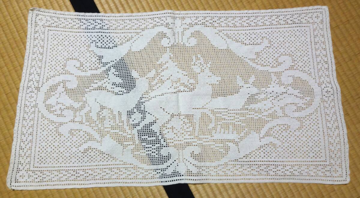 USED! 中心にとなかい模様のテーブルセンター拍卖