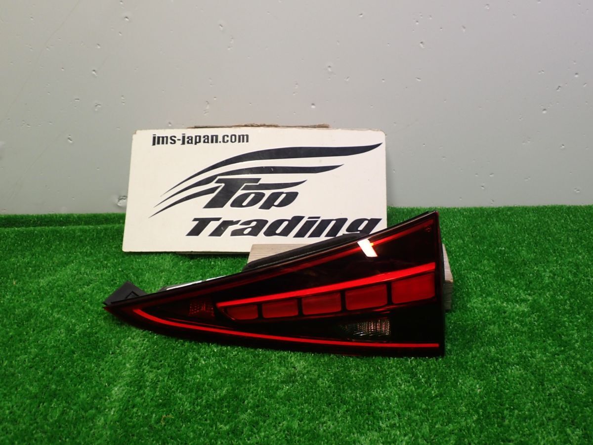 L5596/ ベンツ純正 Cクラス S206 ワゴン用 W206 リアゲート側 右LEDテールランプ (A2069062201) 適合確認可能拍卖