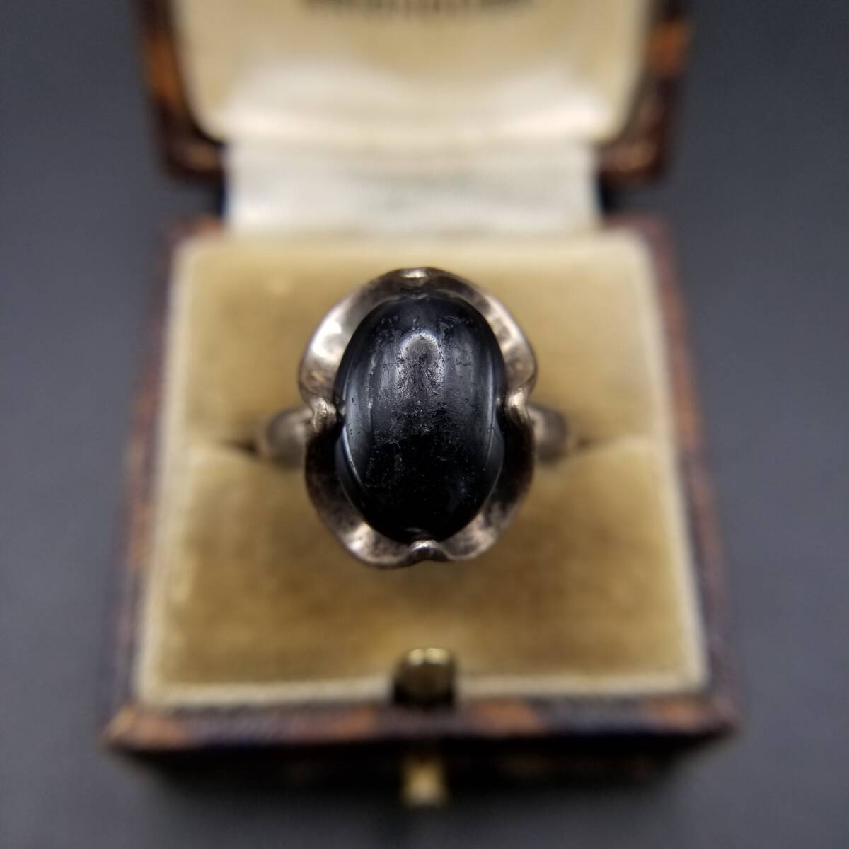 ブラックストーン カボション 925 シルバー ヴィンテージ フラワー リング 銀 指輪 曲線美 大ぶり 存在感 大きめサイズ R15-M拍卖