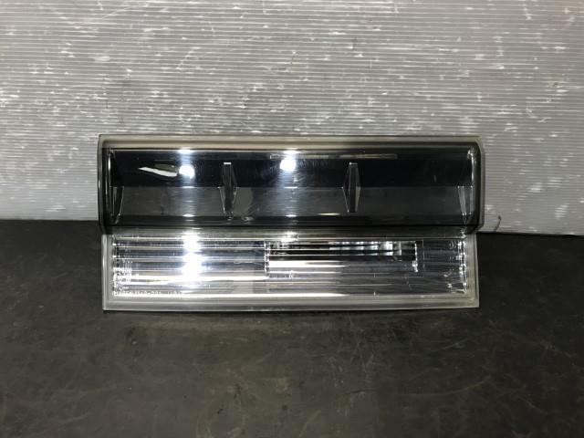 【TS】デリカD5 DBA-CV5W 左フィニッシャーパネル 1143-231 8336A061拍卖