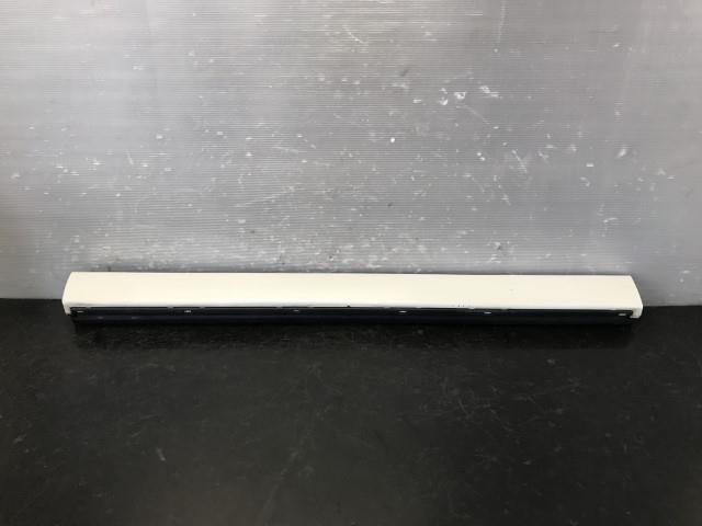 【TS】ヴェルファイア DBA-ANH20W 左フロントドアプロテクター 76904-58020 76904-58020-A1拍卖