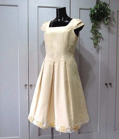 美品 ルネ Rene ワンピース フラワーモチーフ キャップスリーブ スクエアネック 38(M相当) 春夏 TISSUE社製拍卖