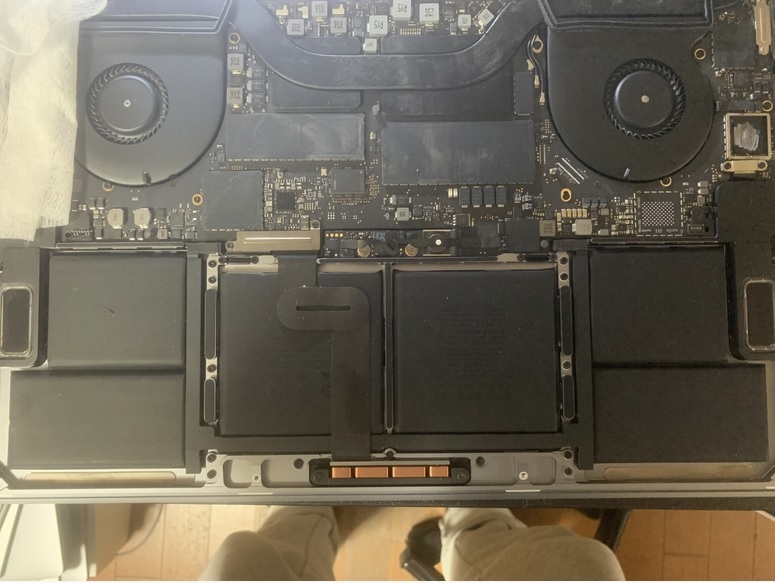 MacBook Pro 2016-2020年式 純正品 バッテリー 交換 工賃込拍卖