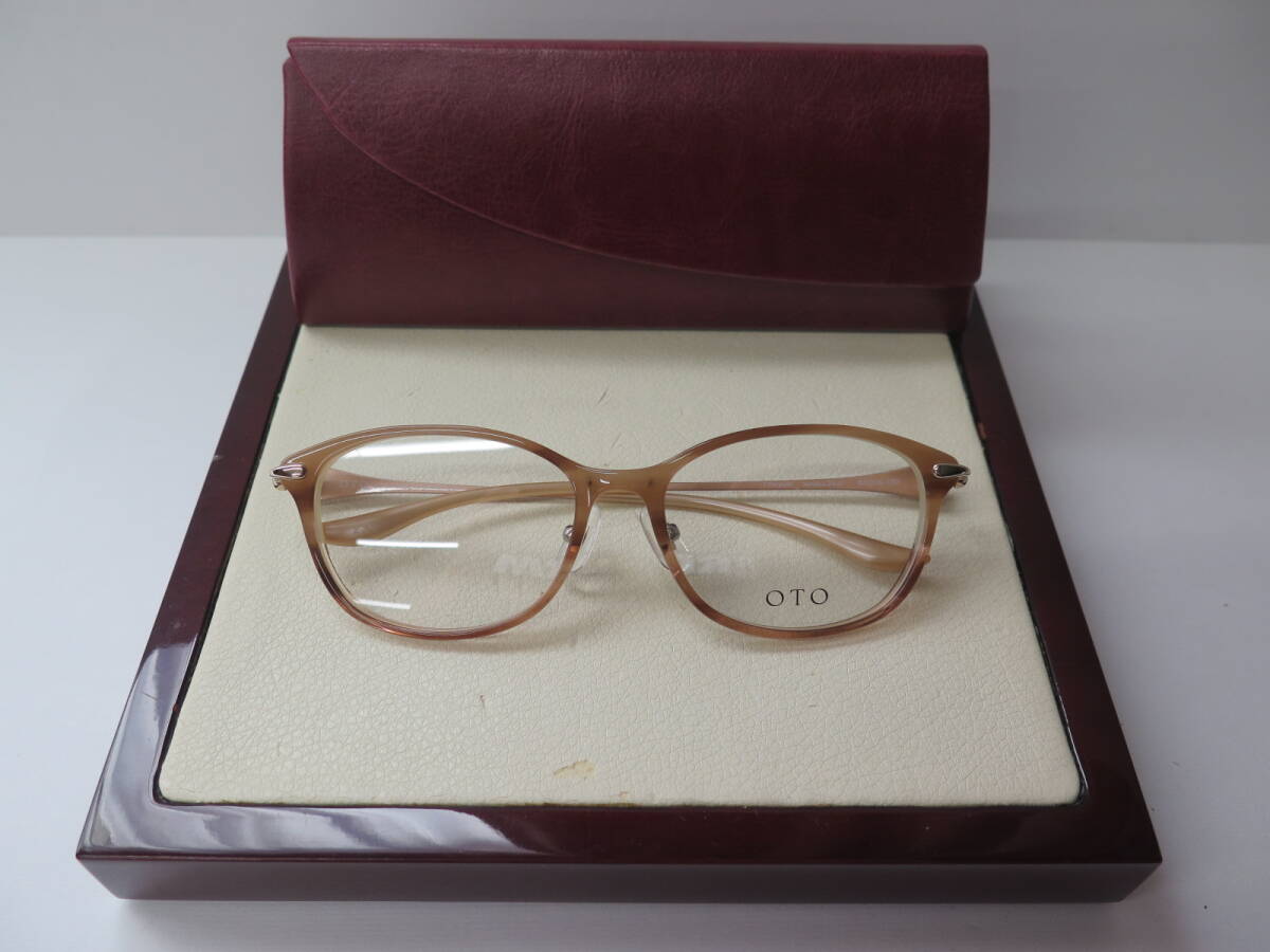 3-30 未使用展示品 オト OTO neneka -2401 チタン/アセテート メガネフレーム 眼鏡フレーム 51口16-130 鯖江めがね拍卖