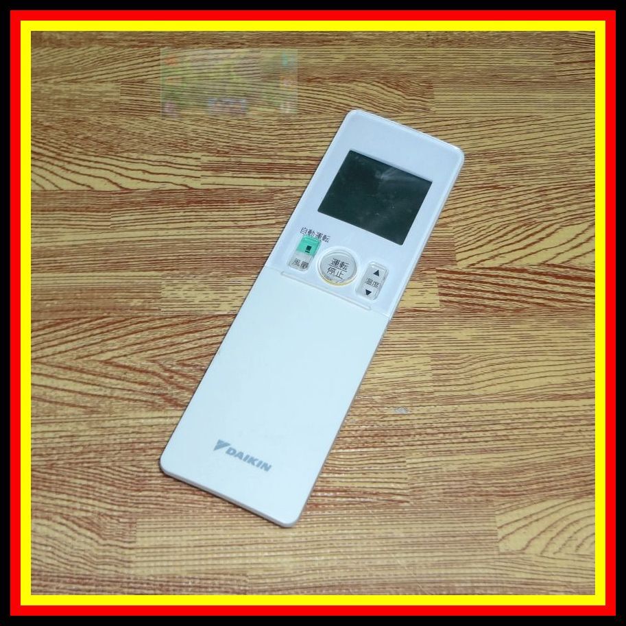 A10 ★きれい!★送料無料★安心の不良返品保証付★即決★匿名&スピード発送★ダイキン★エアコンリモコン★ARC476A9拍卖