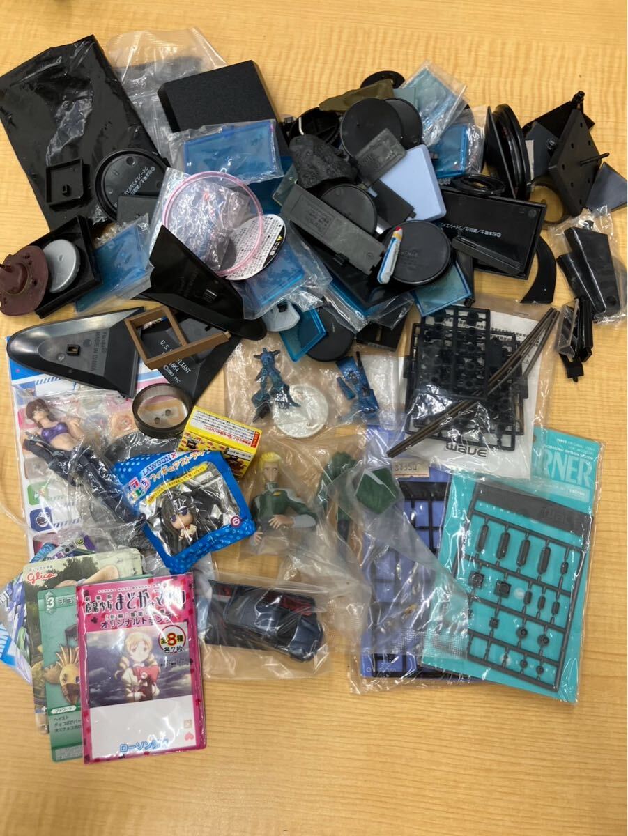 dまとめ47 フィギュア カード シール 台座 ディテールアップパーツ パーツ ミニカー いろいろ まとめ売り拍卖