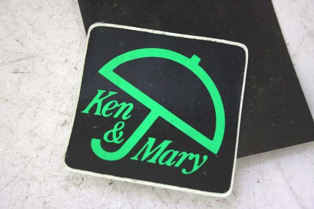 70s当時物未使用 ケンメリステッカー 検Ken&Mary 日産スカイラインGTRジャパンケンとメリー鉄仮面グロリアローレルフェアレディトヨタ三菱拍卖