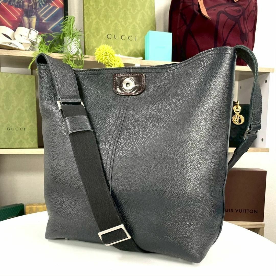 超美品 大峡製鞄 ジャーマン シュリンクレザー ショルダーバッグ クロコダイル拍卖