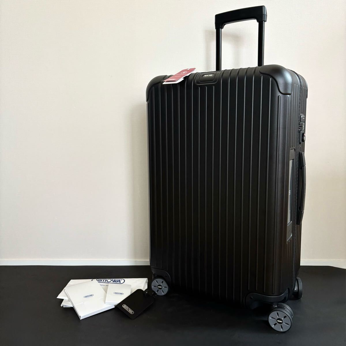 新品 RIMOWA SALSA E-TAG 78L リモワ サルサ 電子タグ キャリーケース 黒 マットブラック 4輪 デッドストック品拍卖