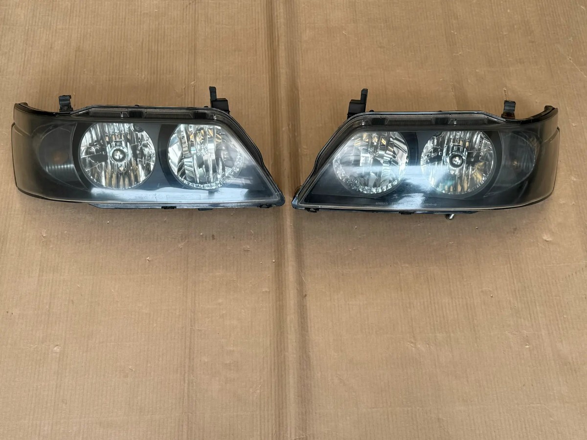 Nissan HC35 Stanley p0721L ヘッドライト拍卖