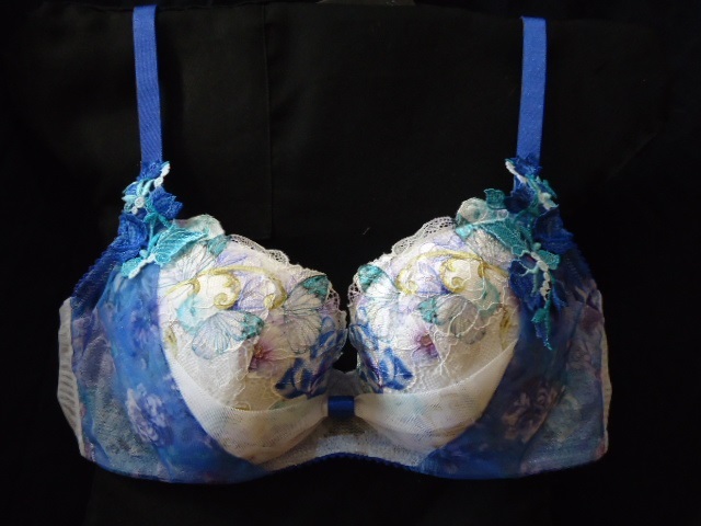 C75 BU色 BXB483 ☆ワコール リボンブラ☆ 3/4カップブラ ワイヤー入り 脇すっきり拍卖