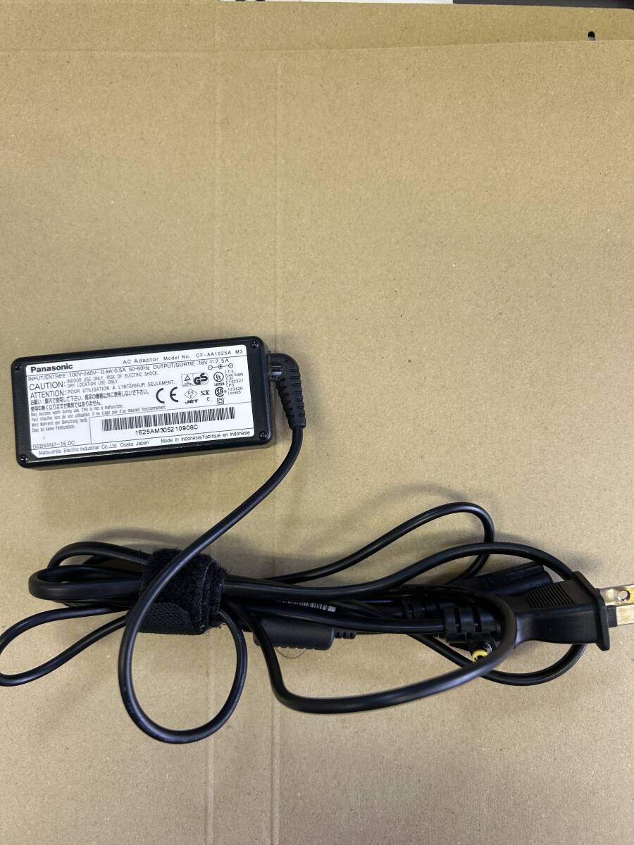 Panasonic 純正 ACアダプタ CF-AA1625A M3 16V 2.5A 外径5.5 内径2.6 (3拍卖