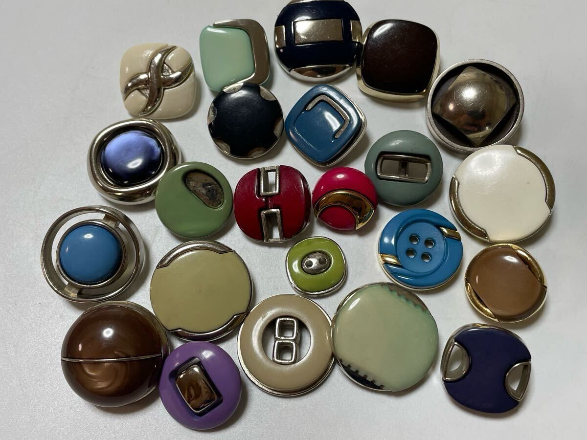 プラスチックボタン 23個 フランス ヴィンテージ 17〜28ミリ 250603-5拍卖