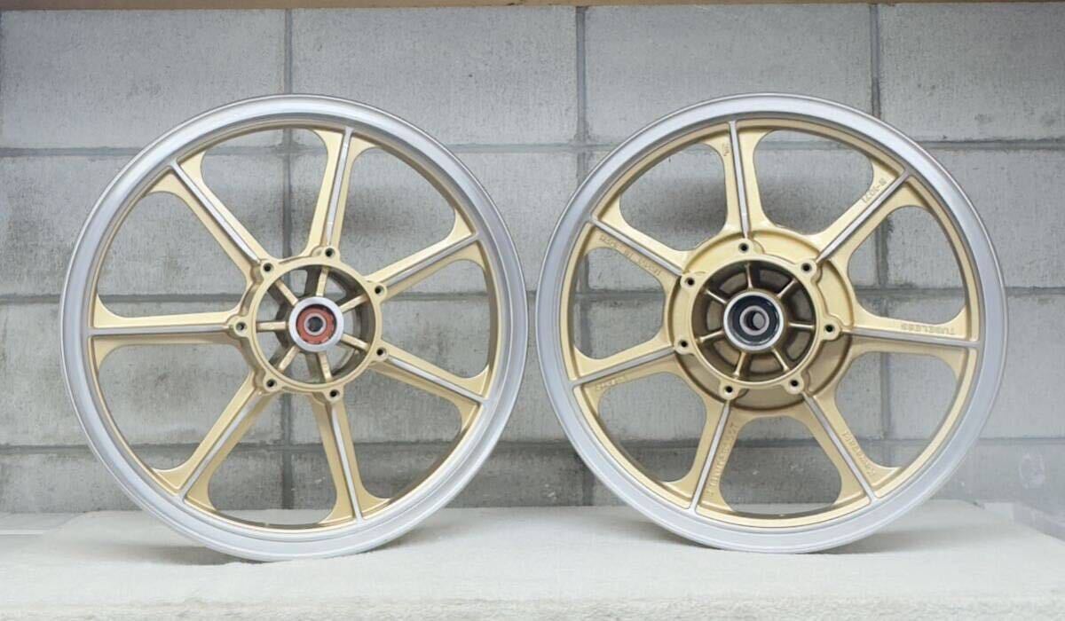 再生ホイール !早い者勝ち限定1点限りのみ Z400FX Z550FX E4ホイール用 シングル ダブルローター用 塗装後未使用 純正ホイー KAWASAKI 拍卖