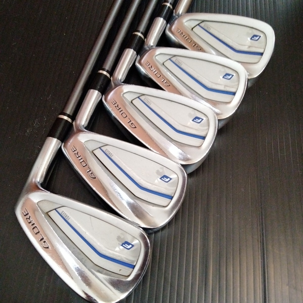 テーラーメイド グローレF2 アイアンセット 純正カーボンシャフト S 訳あり拍卖