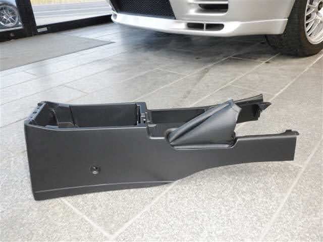 ●未使用 日産 R34 ER34 HR34 ENR34 スカイライン 2ドア 純正 センターコンソール ボディ パネル カバー NISSAN body, console 2door拍卖