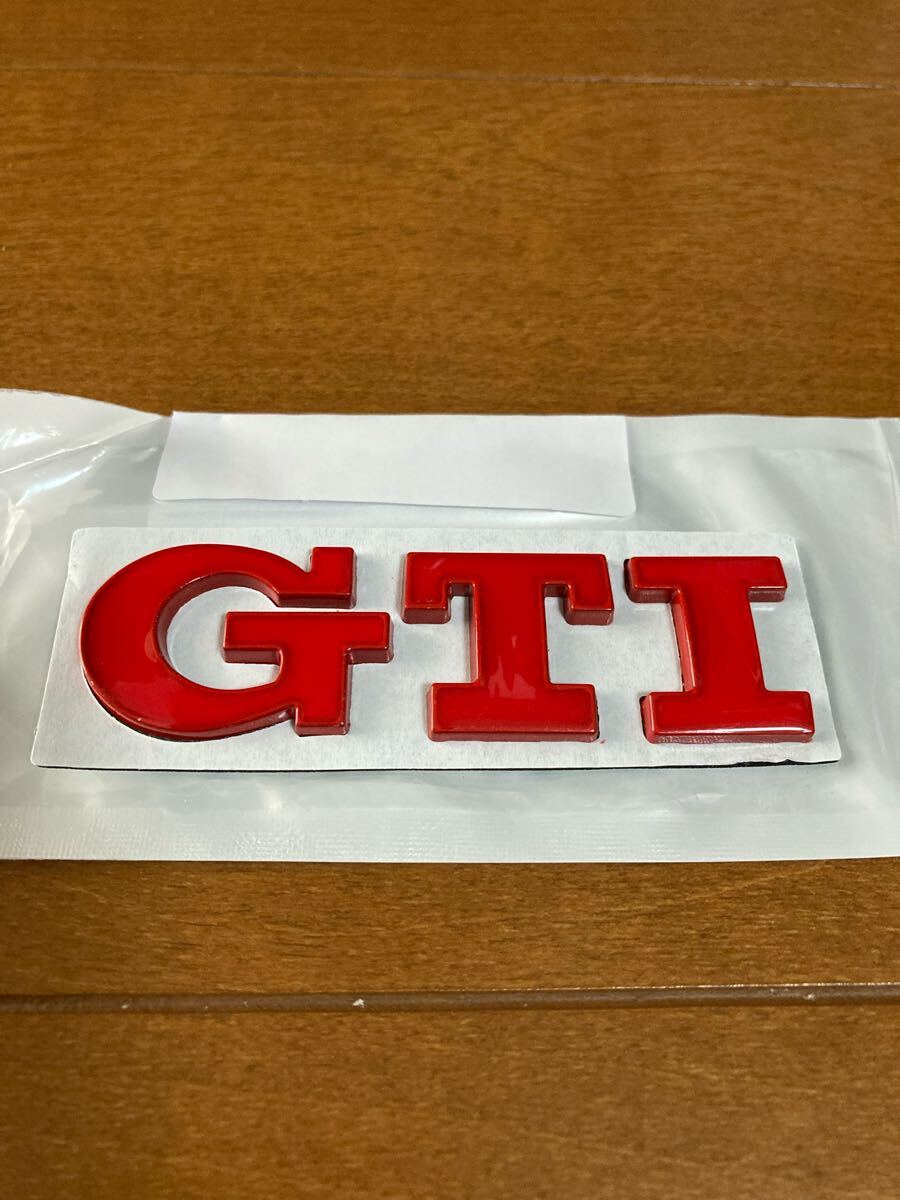 【送料無料】VW Volkswagen フォルクスワーゲン GTIエンブレム ステッカー レッド拍卖