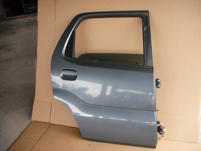 『B269』HN22S K6A Kei ワークス ZY4 右リアドア ASSY ドアトリム ドアガラス パワーウインドウモーター 付 no366 個人宅発送不可です。拍卖