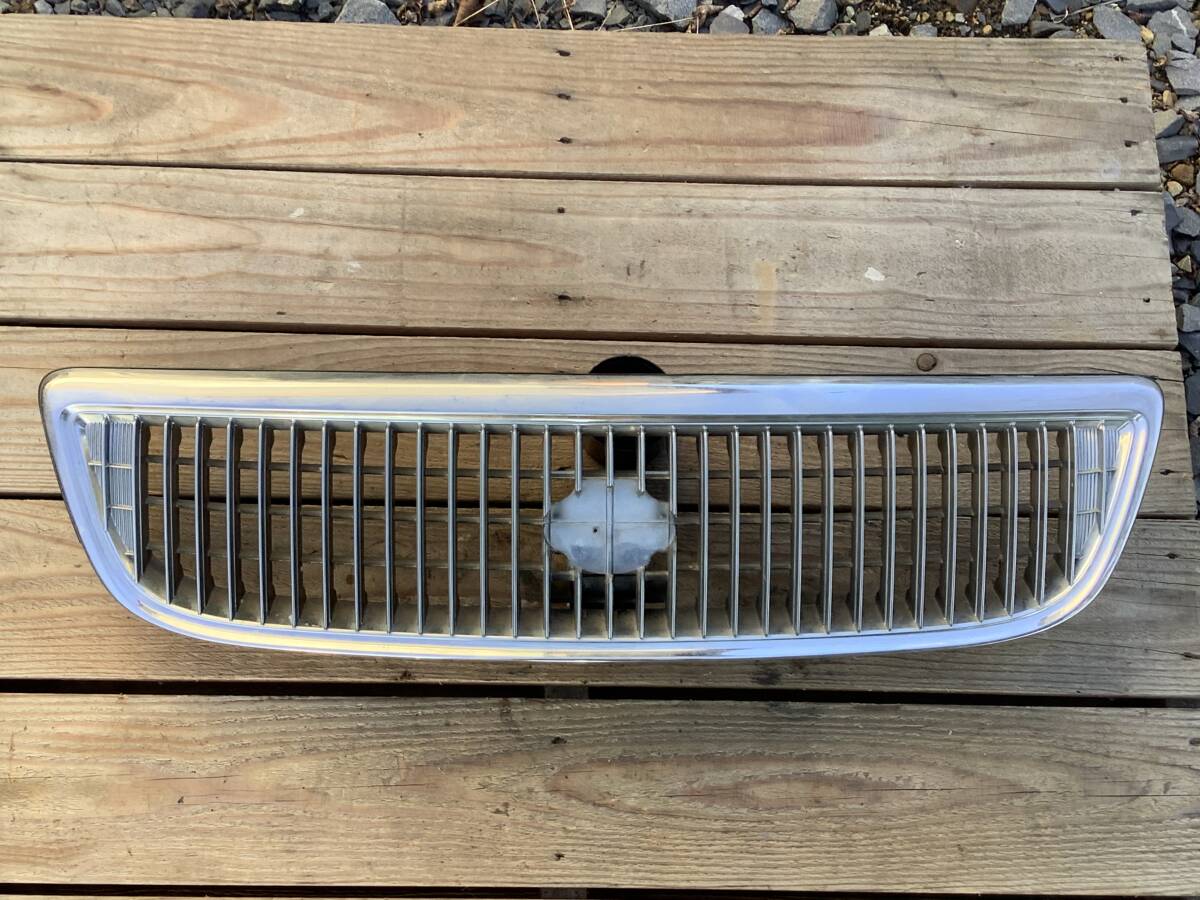 トヨタ アリスト JZS147 フロントグリル ラジエターグリル ジャンク拍卖