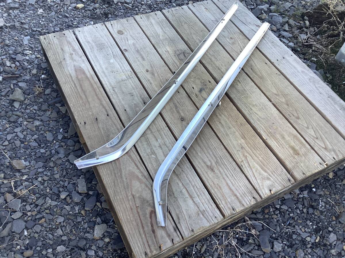 910 ブルーバード 4ドア ハードトップ ステンレス バイザー 希少品拍卖