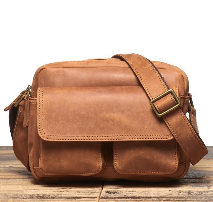 本革 レザー ショルダーバッグ 斜め掛けバッグ メッセンジャーバッグ 通勤 斜め掛けバッグ 牛革 肩掛け鞄拍卖