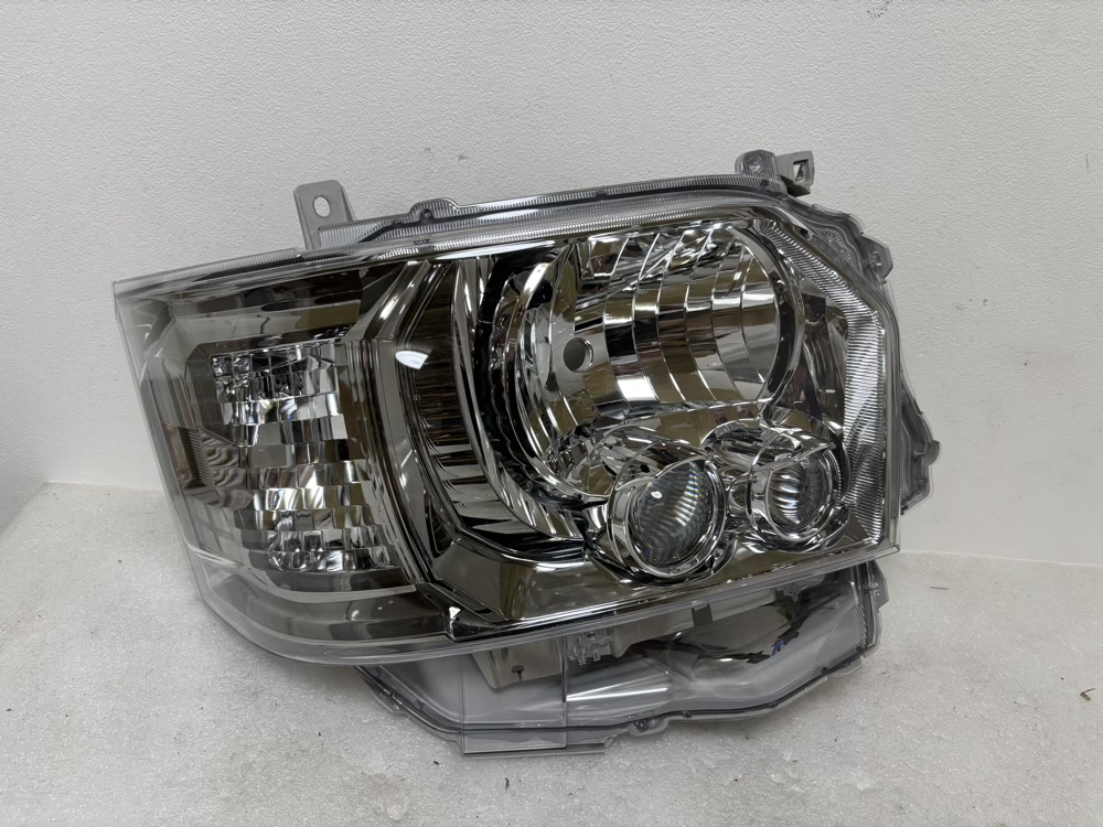 ☆ ハイエース 200系 4型 5型 6型 LED 刻印A3 ヘッドライト 右 ☆5601拍卖