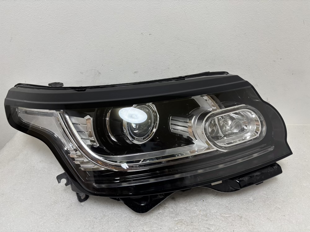 ☆ レンジローバー ランドローバー vorge ヴォーグ L405 LG3SB ヘッドライト 右 ☆5625拍卖