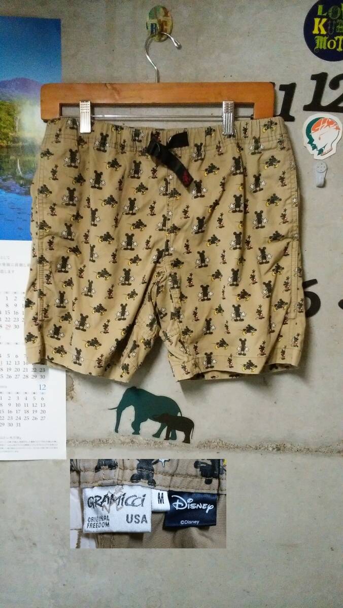 GRAMICCI×Disney ショートパンツ M(男女不明) ライトカーキ×ミッキー拍卖