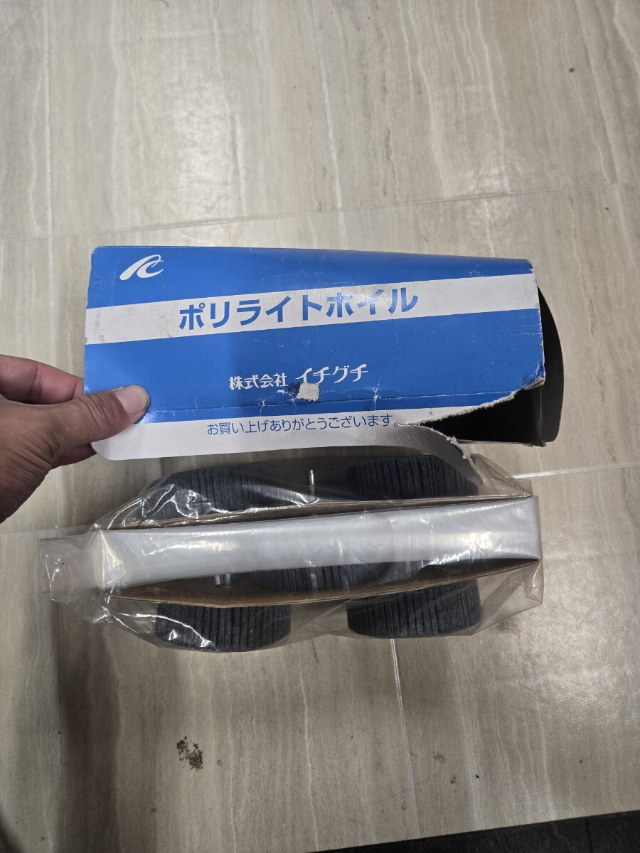 ポリライトホイル 直径×巾x軸径80X25X6 粒度240 最高使用回転数 8,000 r.p.m. 5枚入り 株式会社イチグチ 未使用 ★送料無料★ H-C拍卖