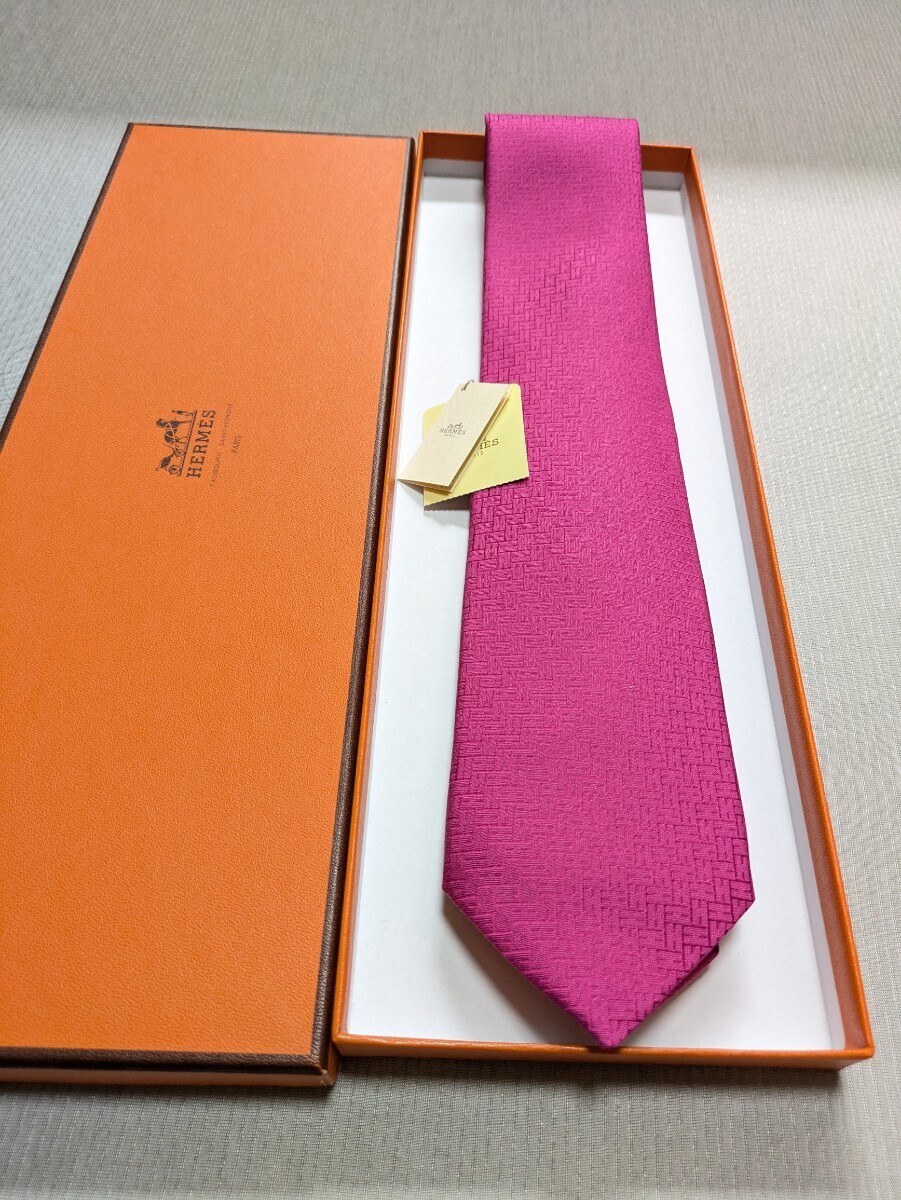 ■新品未使用タグ付!大人気 エルメス H織 ジャガードネクタイ ローズ 箱付拍卖