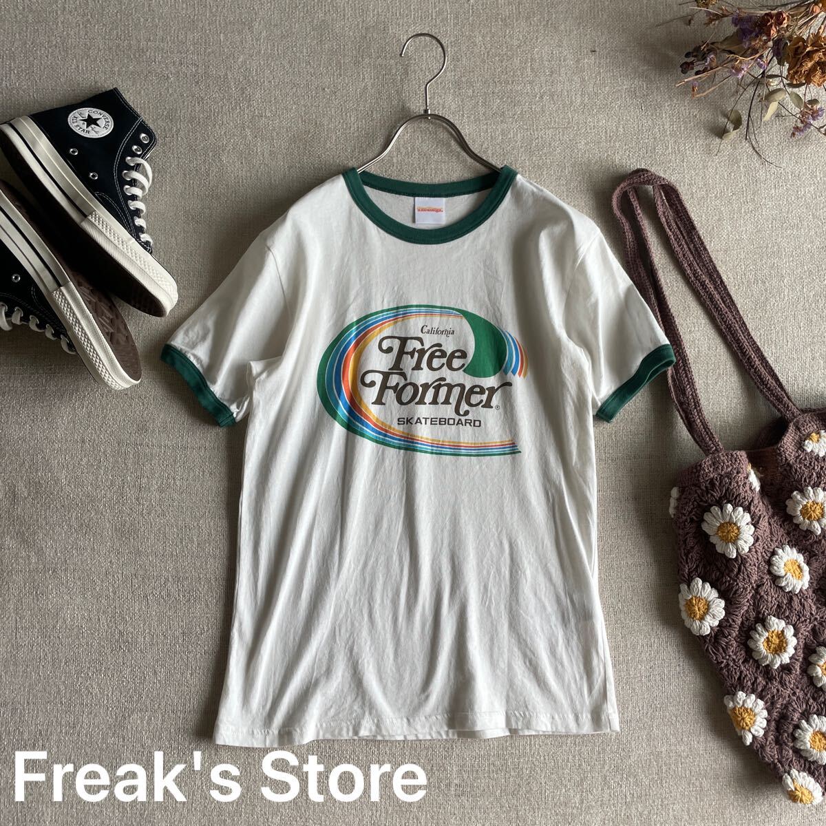 フリークスストア レトロリンガーTシャツ 白 ロゴ グリーン 半袖 カットソー トップス Free Former フリーサイズ 男女兼用 美品拍卖